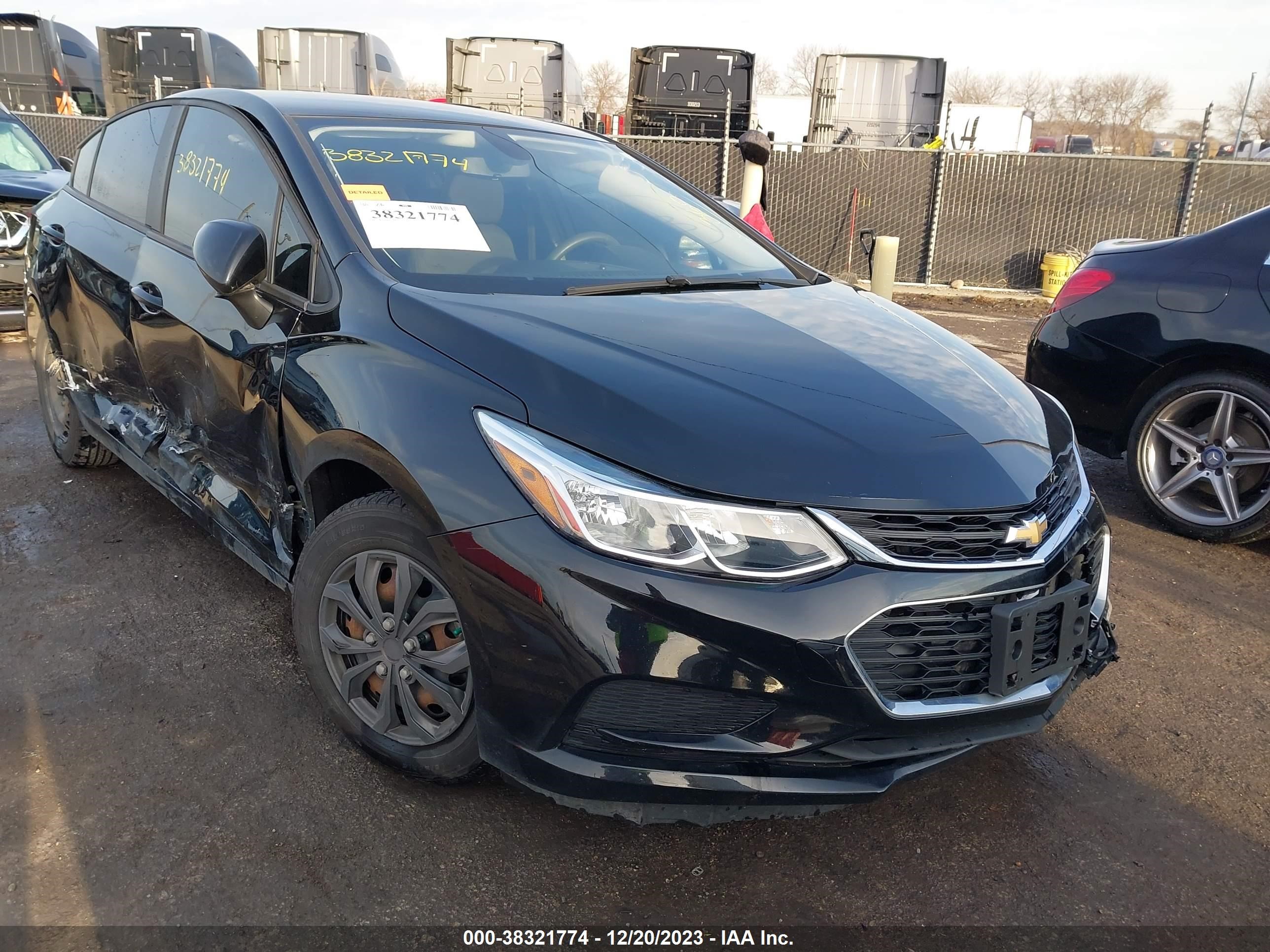 CHEVROLET CRUZE 2018 1g1bc5sm6j7211072