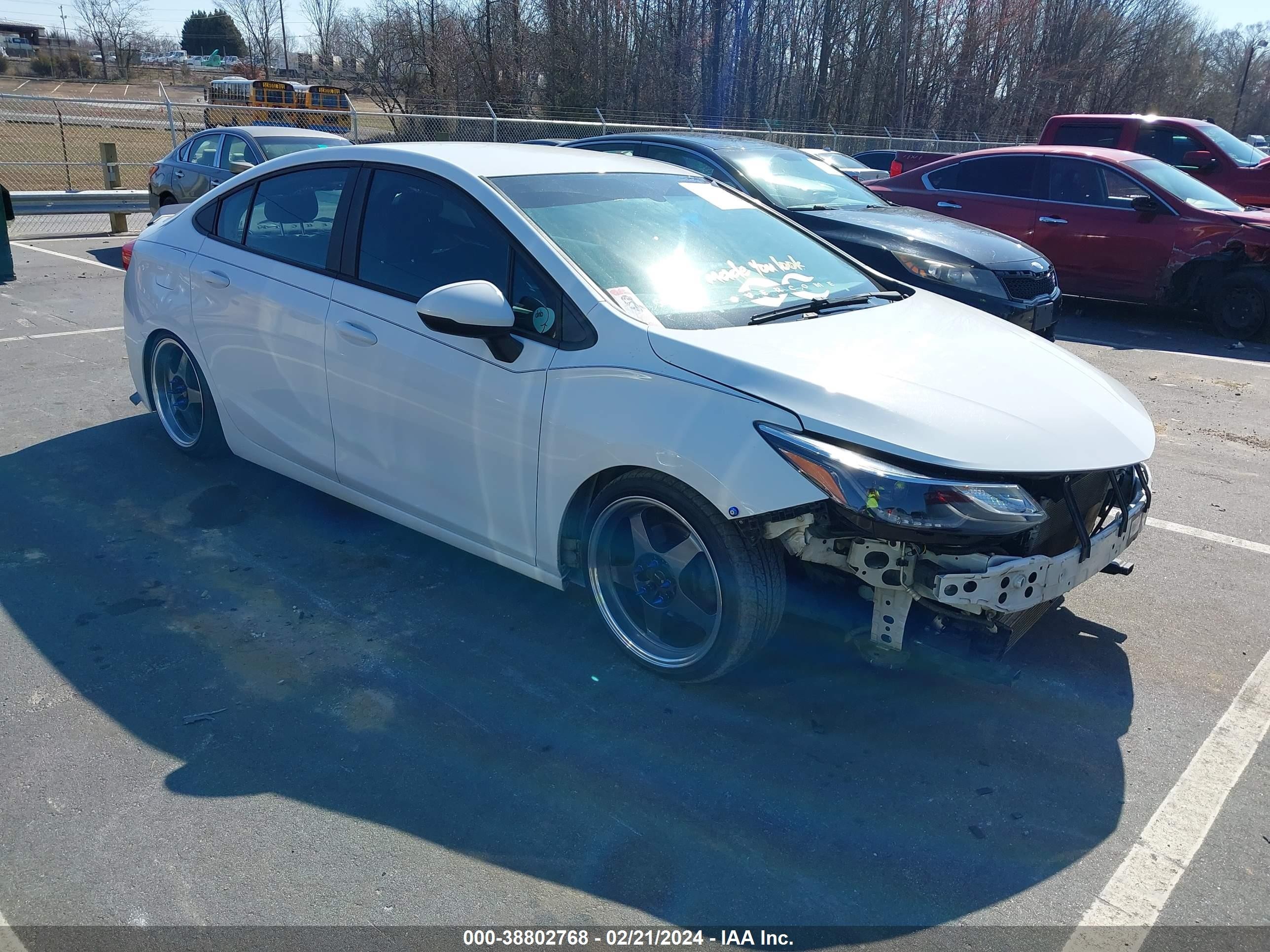 CHEVROLET CRUZE 2017 1g1bc5sm9h7161522