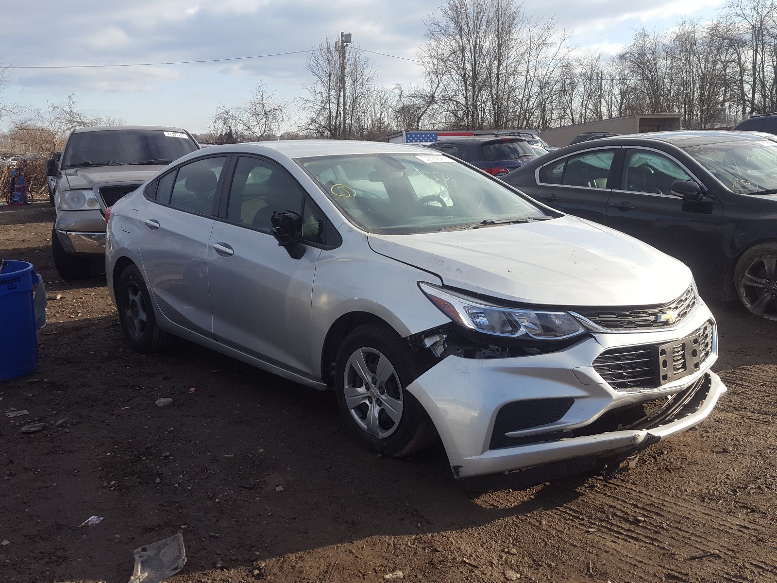 CHEVROLET CRUZE LS 2018 1g1bc5sm9j7170887