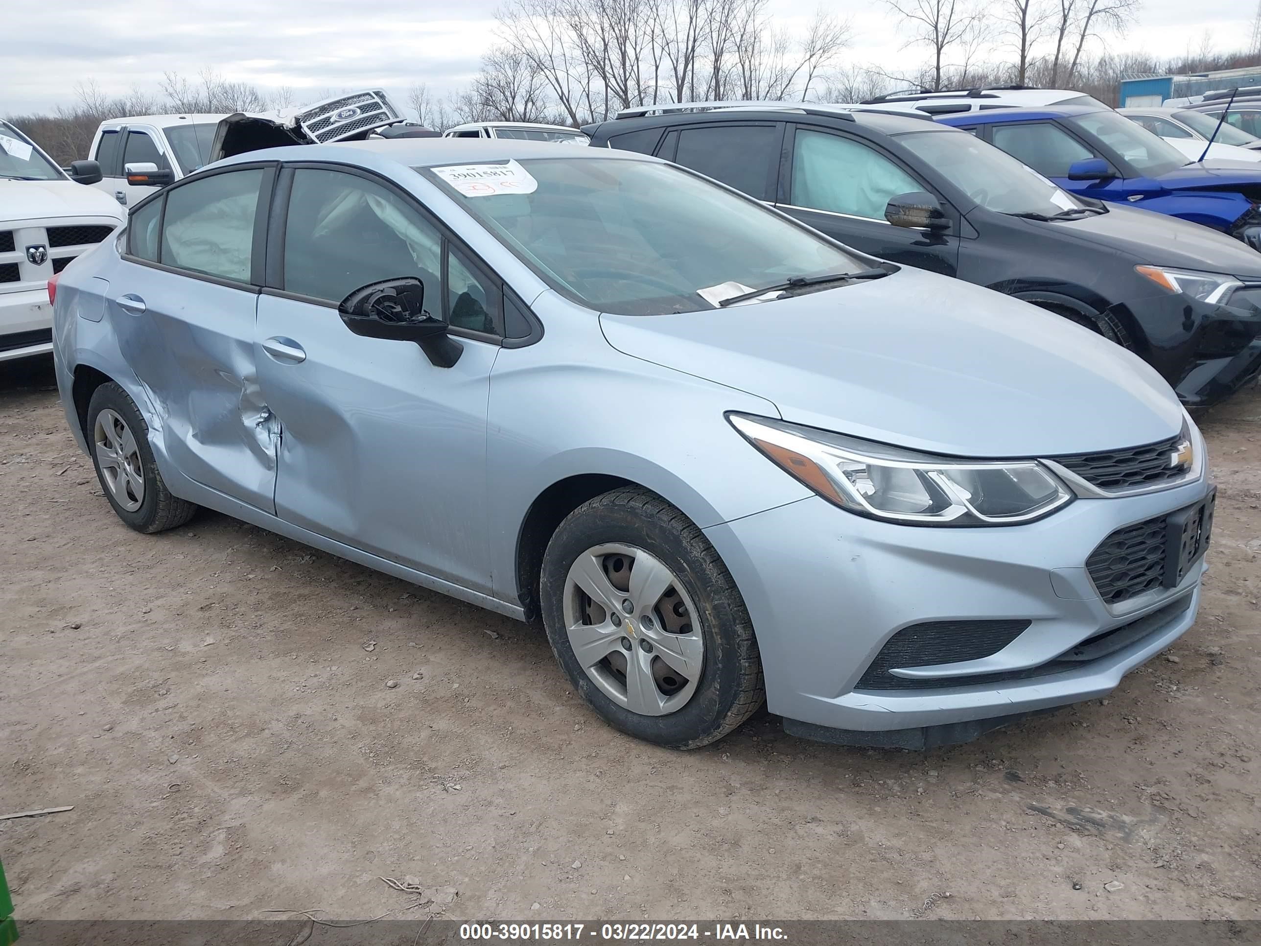 CHEVROLET CRUZE 2017 1g1bc5smxh7128075