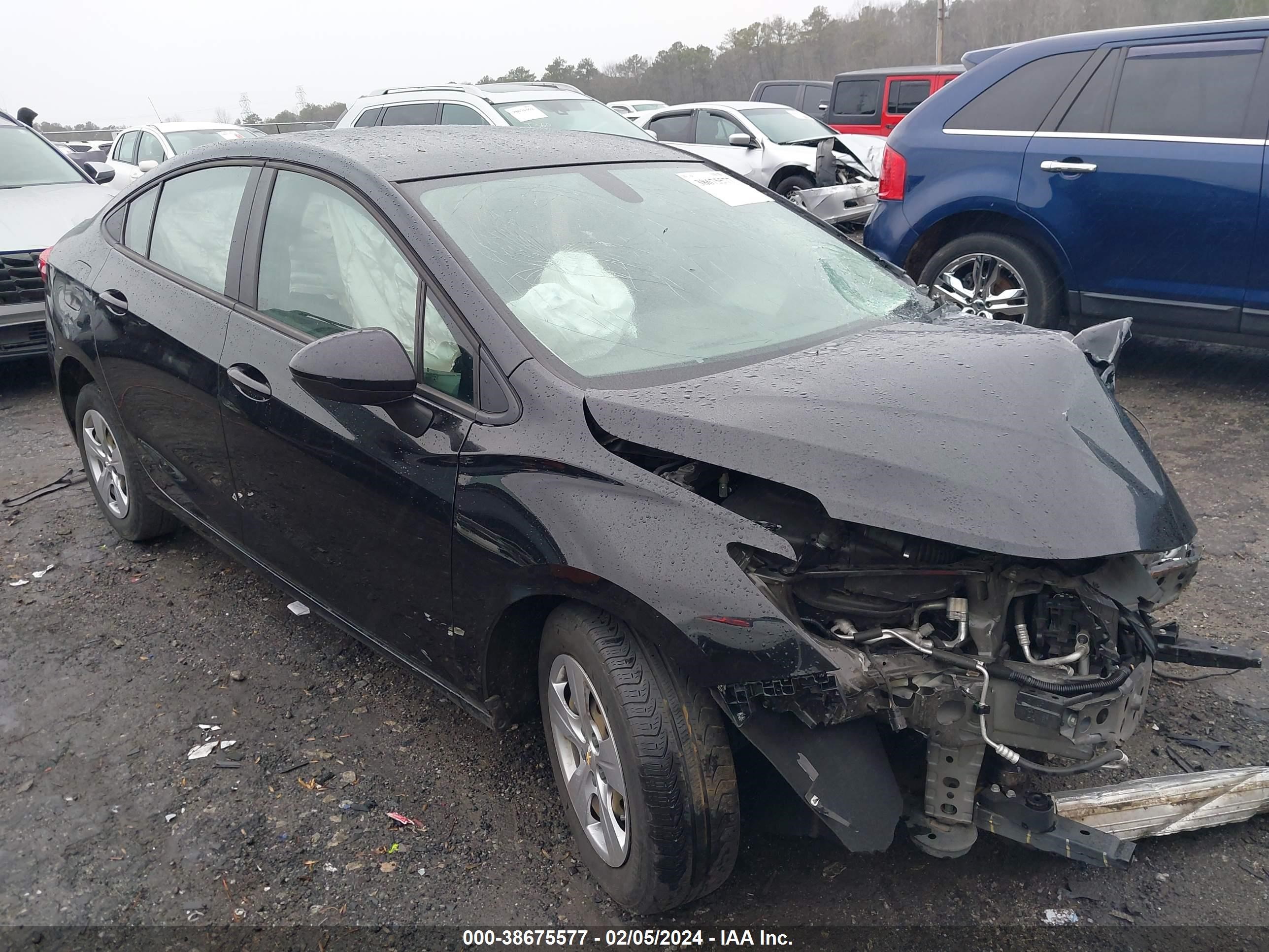 CHEVROLET CRUZE 2018 1g1bc5smxj7235097