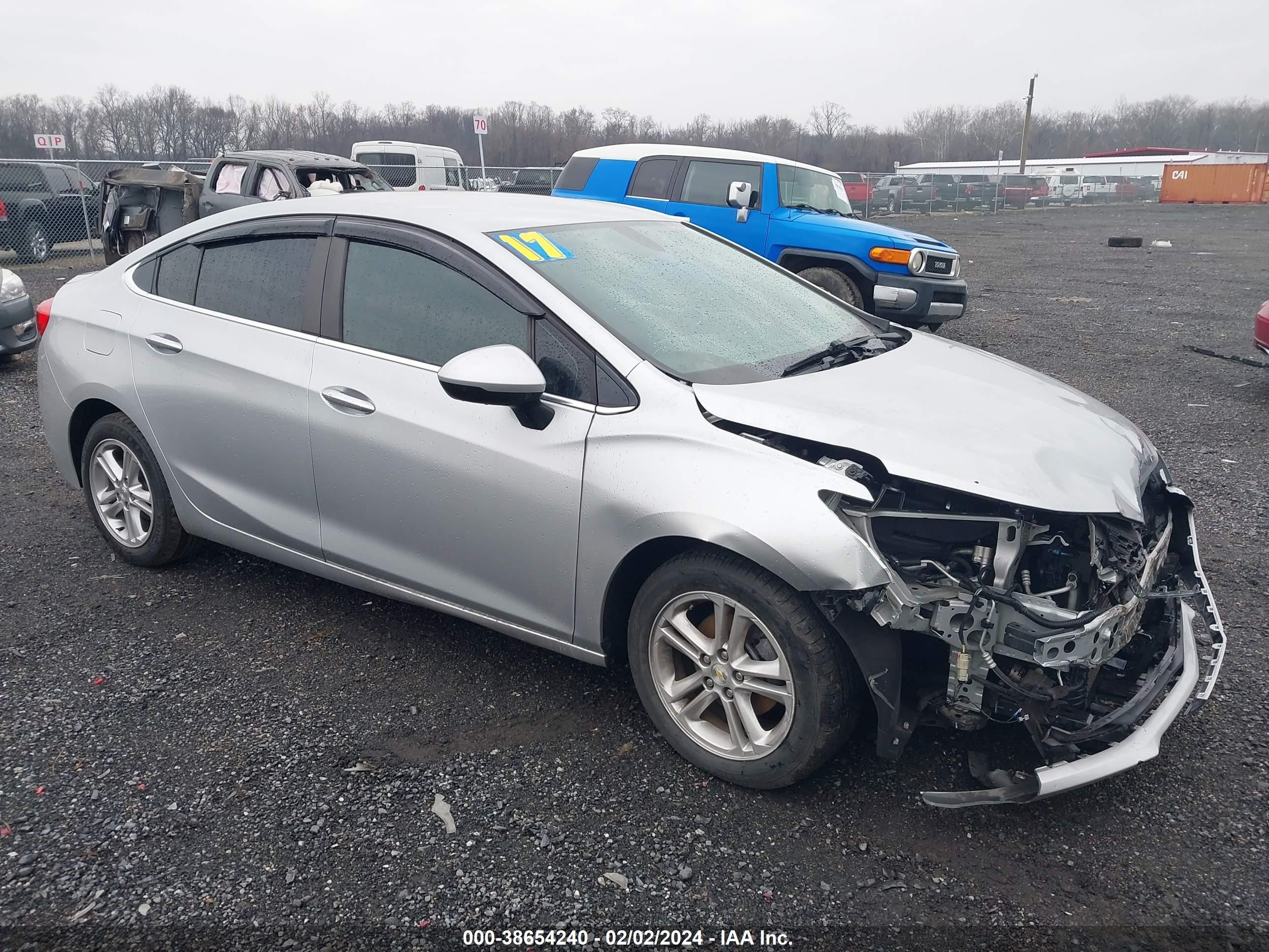 CHEVROLET CRUZE 2017 1g1be5sm0h7187596