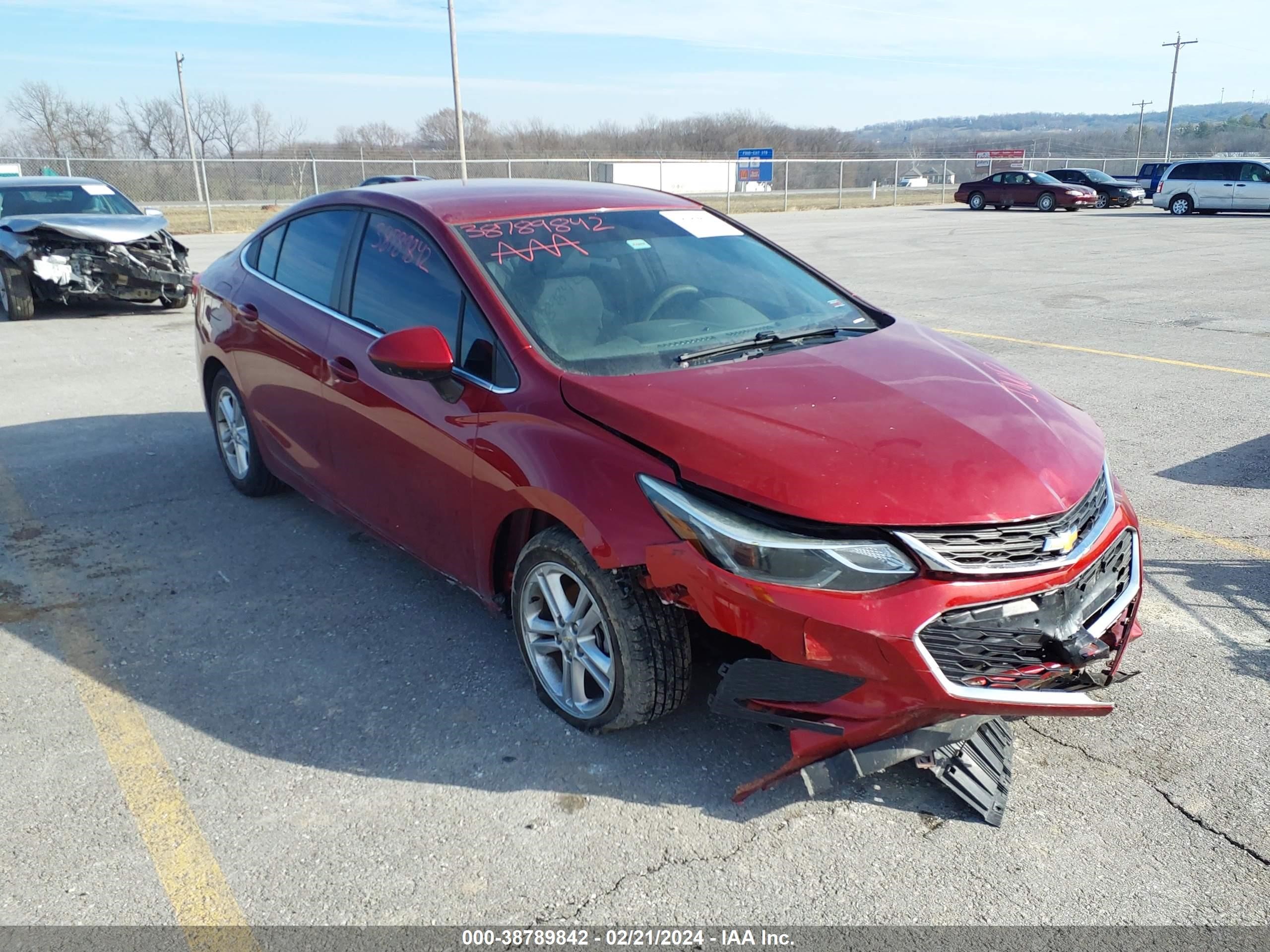 CHEVROLET CRUZE 2017 1g1be5sm0h7253905