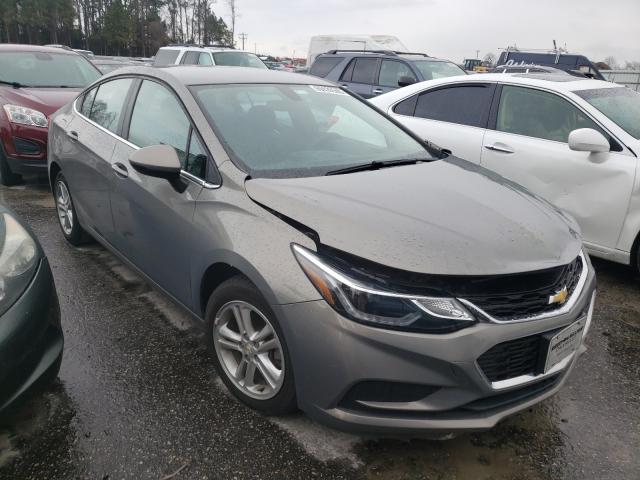 CHEVROLET CRUZE LT 2018 1g1be5sm0j7101046