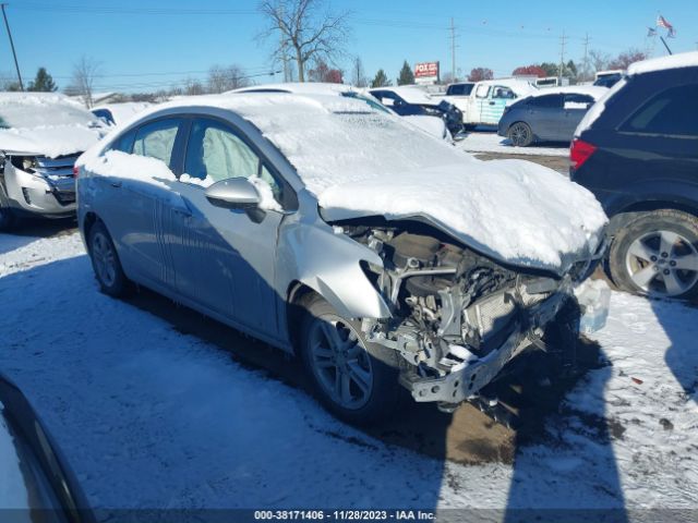 CHEVROLET CRUZE 2018 1g1be5sm0j7133740