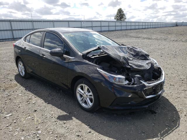 CHEVROLET CRUZE LT 2018 1g1be5sm0j7137044