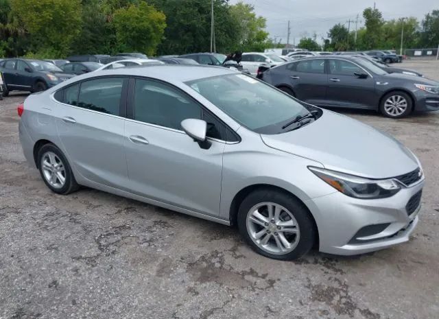 CHEVROLET CRUZE 2018 1g1be5sm0j7145838