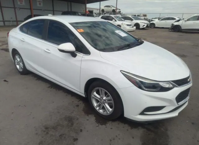 CHEVROLET CRUZE 2018 1g1be5sm0j7145970