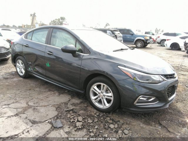 CHEVROLET CRUZE 2018 1g1be5sm0j7152398