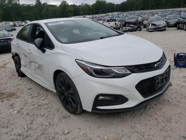 CHEVROLET CRUZE LT 2018 1g1be5sm0j7158430