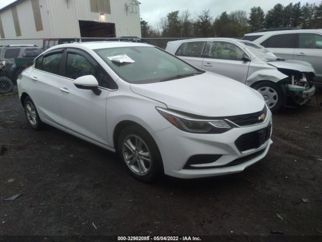 CHEVROLET CRUZE 2018 1g1be5sm0j7168441