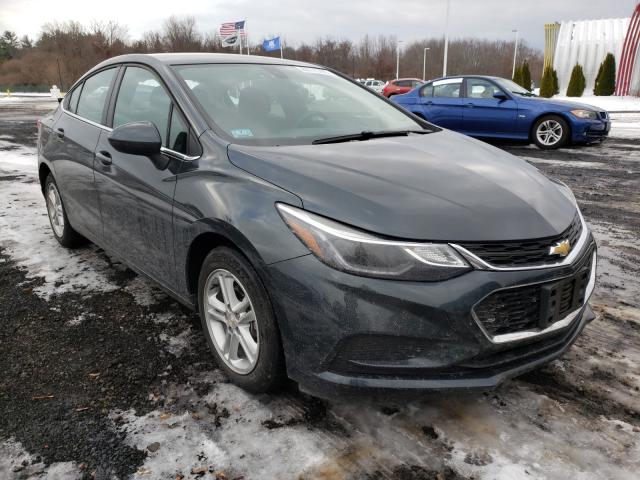 CHEVROLET CRUZE LT 2018 1g1be5sm0j7170030