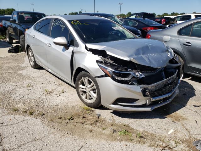 CHEVROLET CRUZE LT 2018 1g1be5sm0j7194358