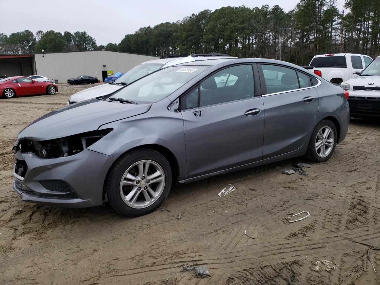 CHEVROLET CRUZE 2018 1g1be5sm0j7205438