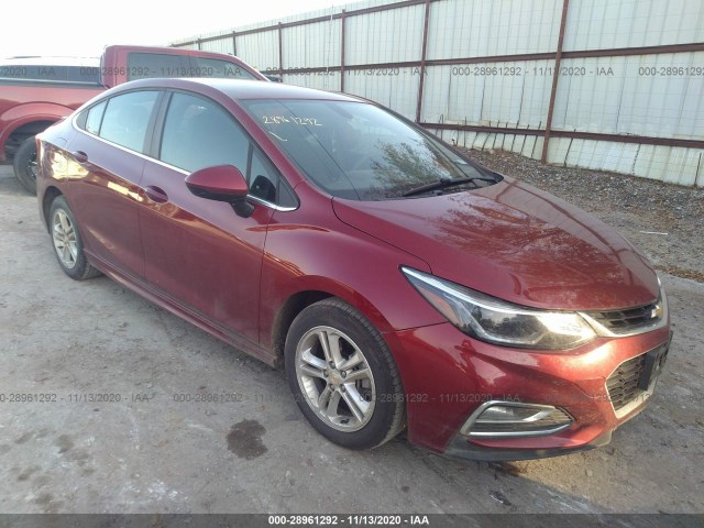 CHEVROLET CRUZE 2018 1g1be5sm0j7210039