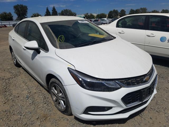 CHEVROLET CRUZE LT 2018 1g1be5sm0j7221297