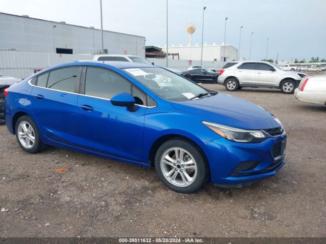 CHEVROLET CRUZE 2018 1g1be5sm0j7226578