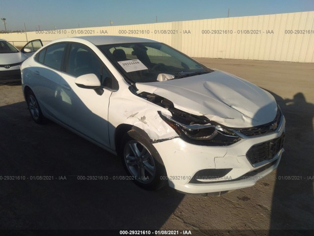 CHEVROLET CRUZE 2018 1g1be5sm0j7232820