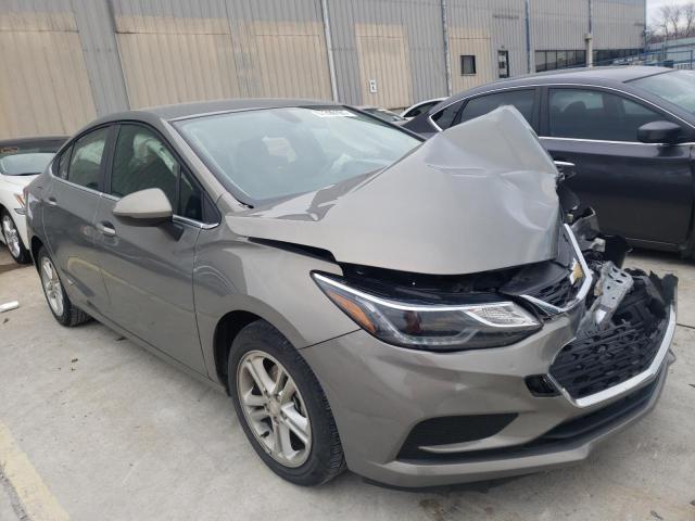 CHEVROLET CRUZE LT 2018 1g1be5sm0j7233899