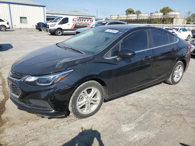 CHEVROLET CRUZE LT 2018 1g1be5sm0j7234793