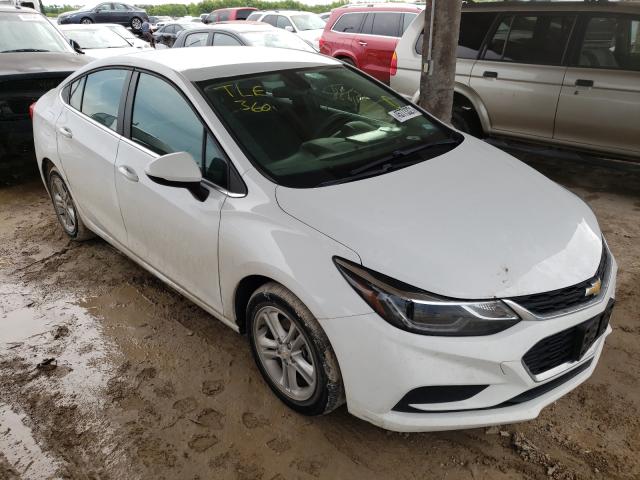 CHEVROLET CRUZE LT 2018 1g1be5sm0j7238603