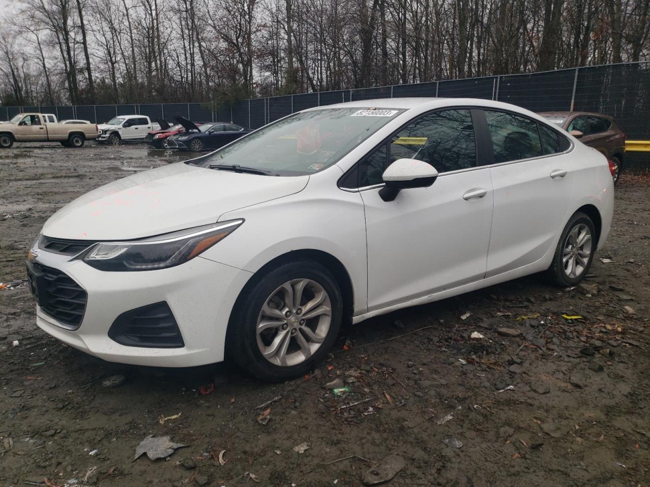 CHEVROLET CRUZE 2019 1g1be5sm0k7116986