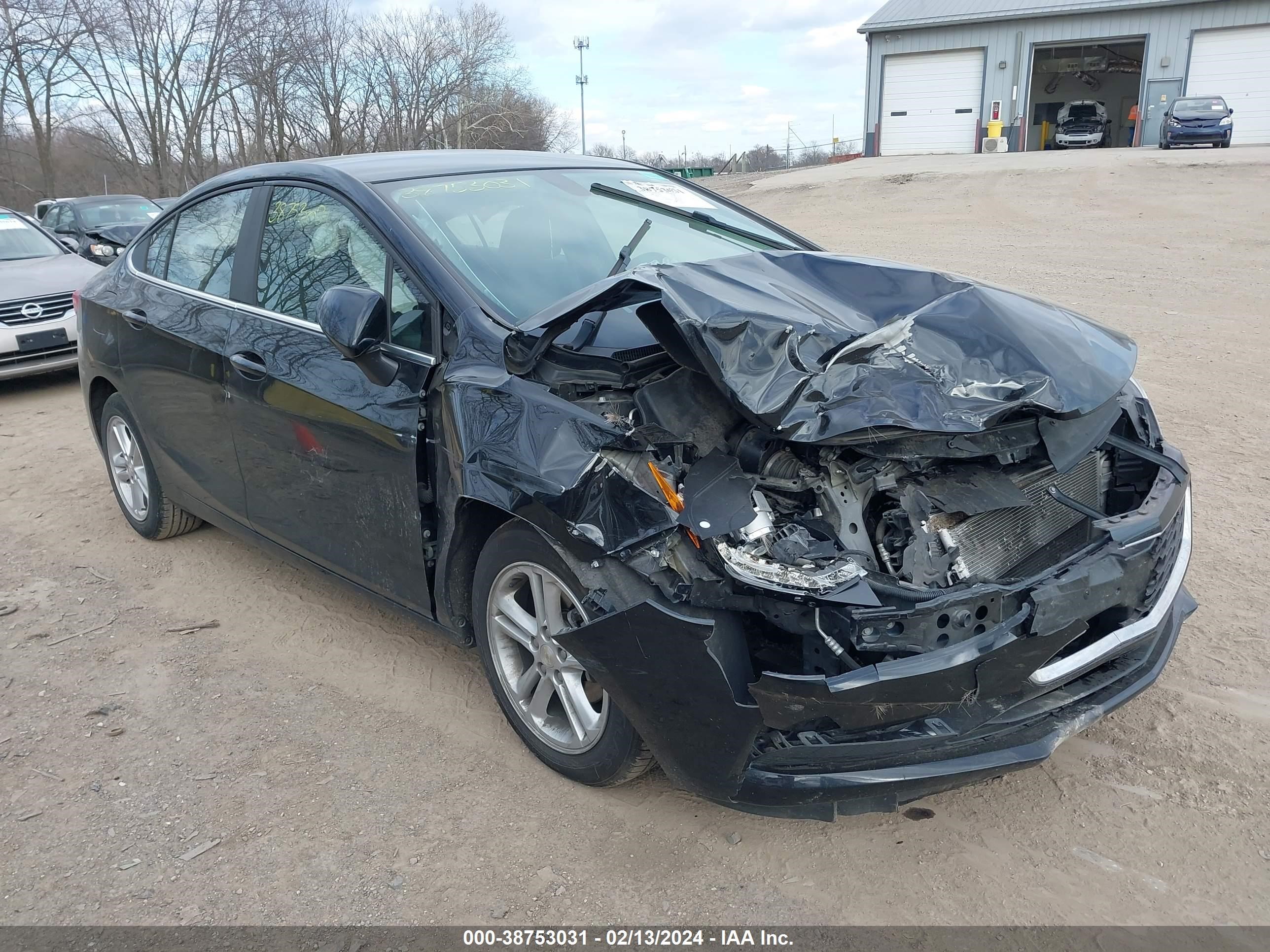 CHEVROLET CRUZE 2016 1g1be5sm1g7261297