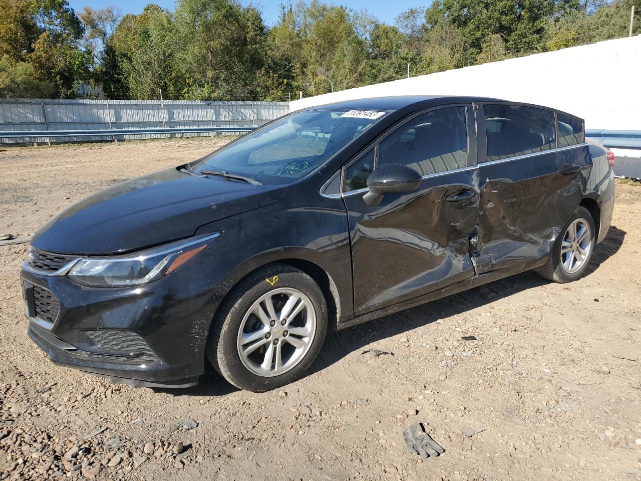 CHEVROLET CRUZE 2017 1g1be5sm1h7190054