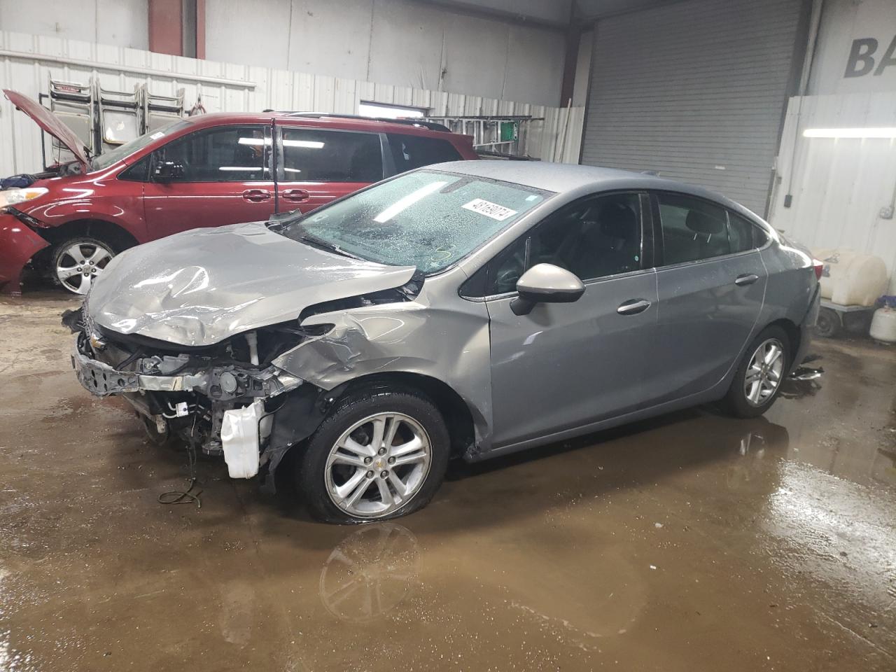 CHEVROLET CRUZE 2018 1g1be5sm1j7102478