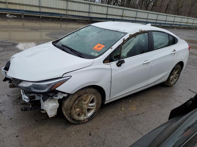 CHEVROLET CRUZE LT 2018 1g1be5sm1j7107017