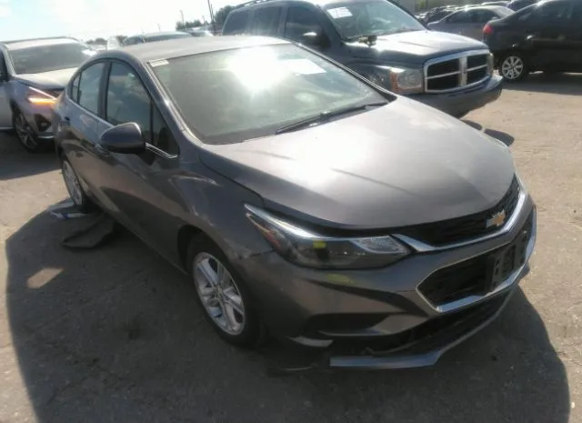 CHEVROLET CRUZE 2018 1g1be5sm1j7124111