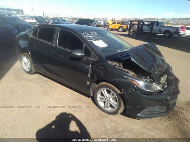 CHEVROLET CRUZE 2018 1g1be5sm1j7155696