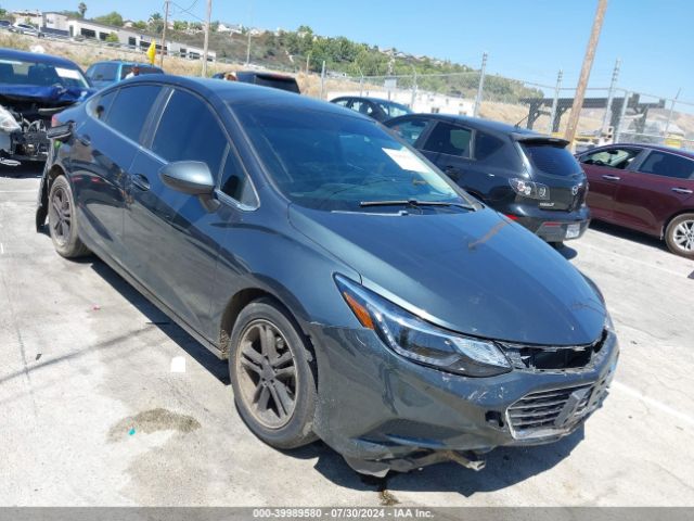 CHEVROLET CRUZE 2018 1g1be5sm1j7157996