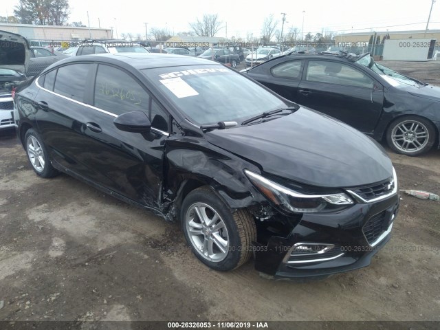 CHEVROLET CRUZE 2018 1g1be5sm1j7162535