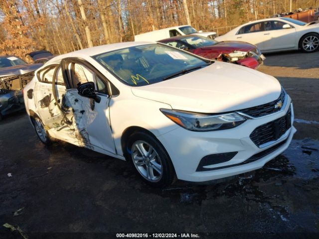 CHEVROLET CRUZE 2018 1g1be5sm1j7169307