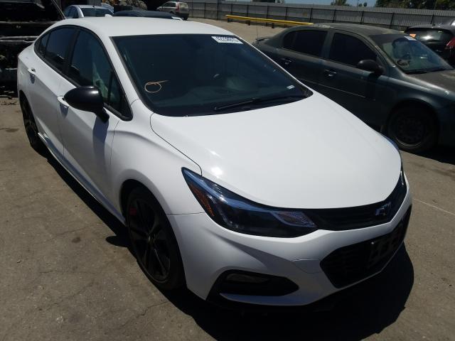 CHEVROLET CRUZE LT 2018 1g1be5sm1j7175575