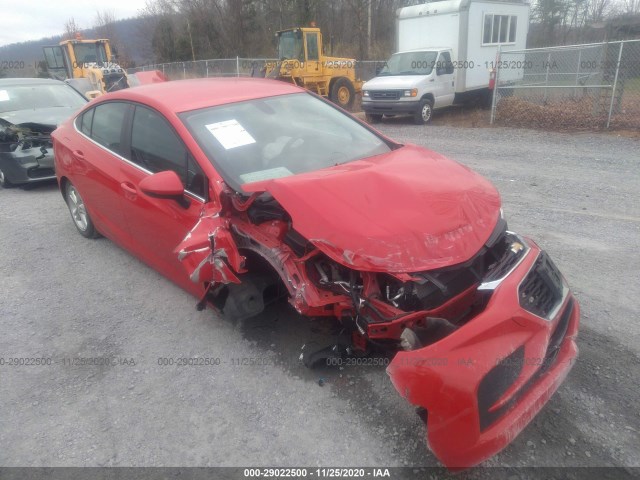 CHEVROLET CRUZE 2018 1g1be5sm1j7181568