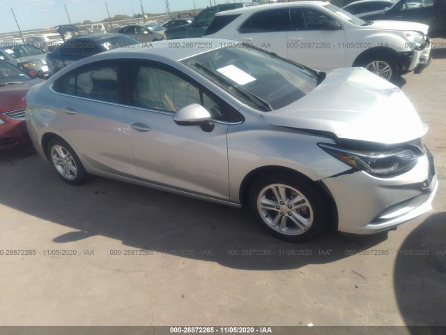 CHEVROLET CRUZE 2018 1g1be5sm1j7184244