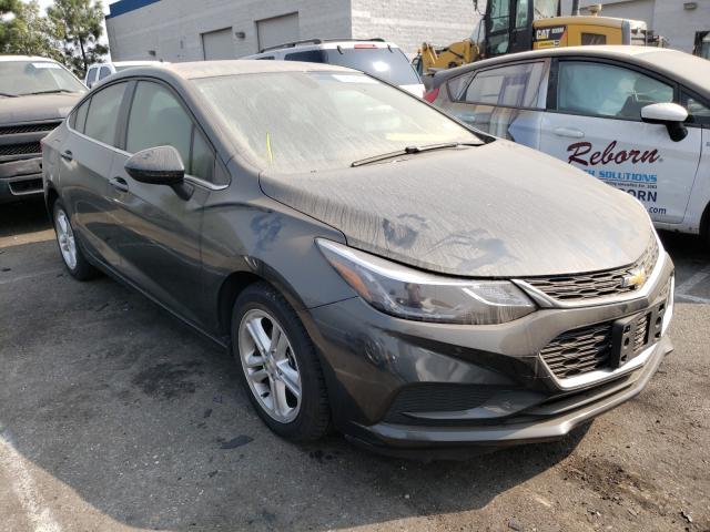 CHEVROLET CRUZE LT 2018 1g1be5sm1j7194501