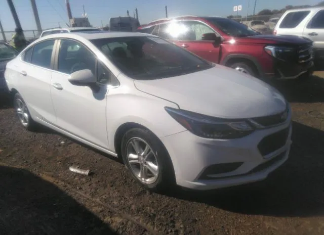 CHEVROLET CRUZE 2018 1g1be5sm1j7206646