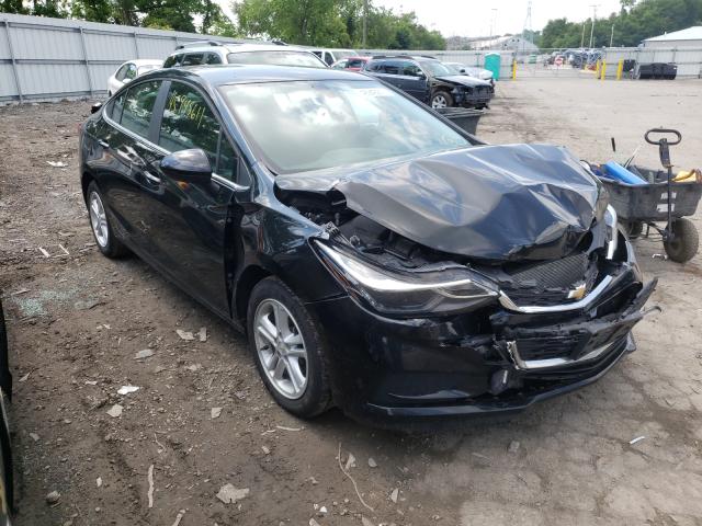 CHEVROLET CRUZE LT 2018 1g1be5sm1j7207103