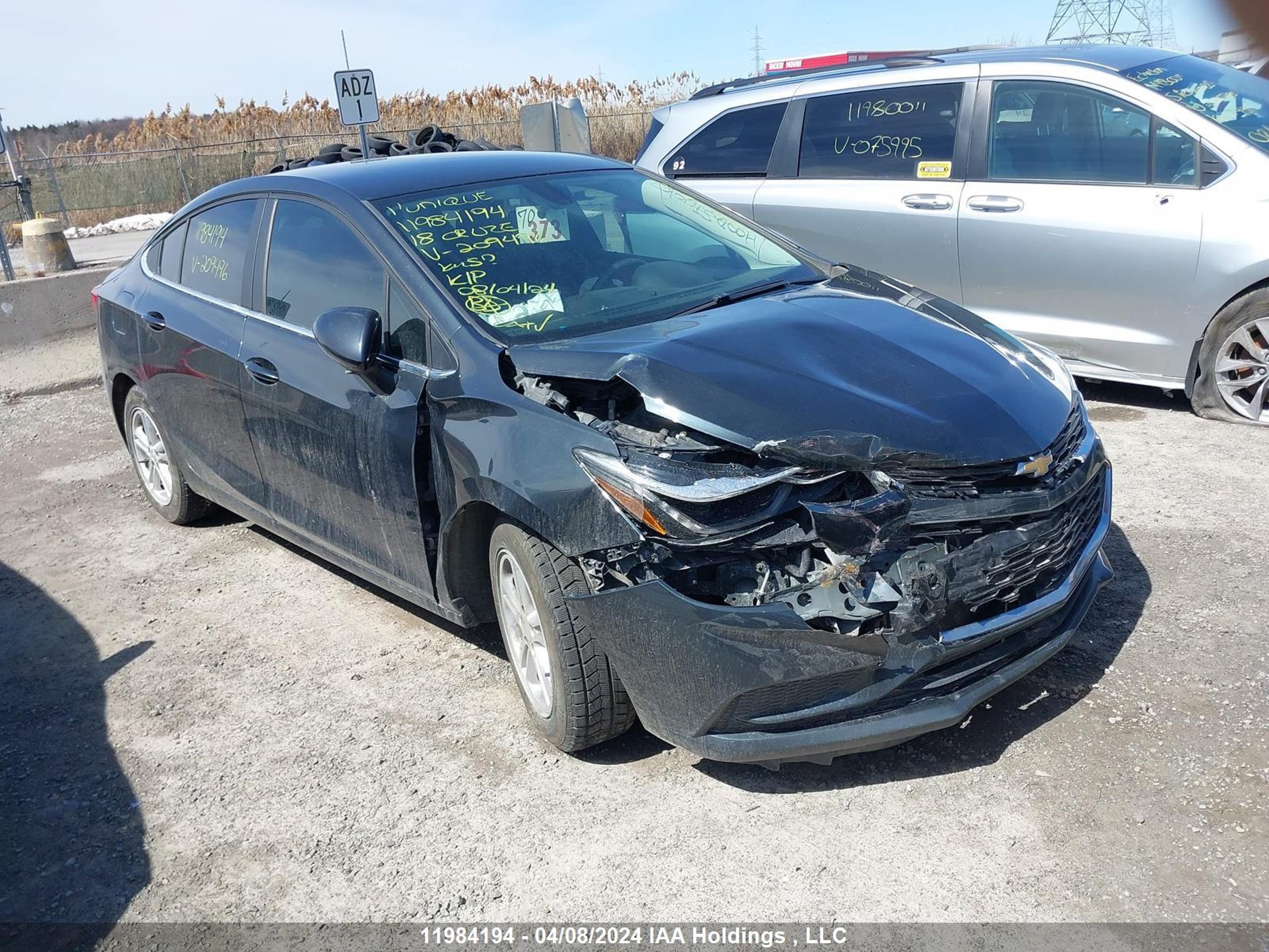 CHEVROLET CRUZE 2018 1g1be5sm1j7209496