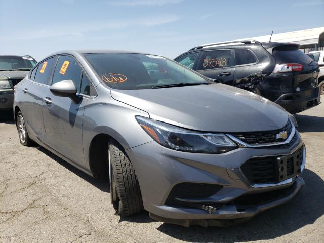 CHEVROLET CRUZE LT 2018 1g1be5sm1j7218828