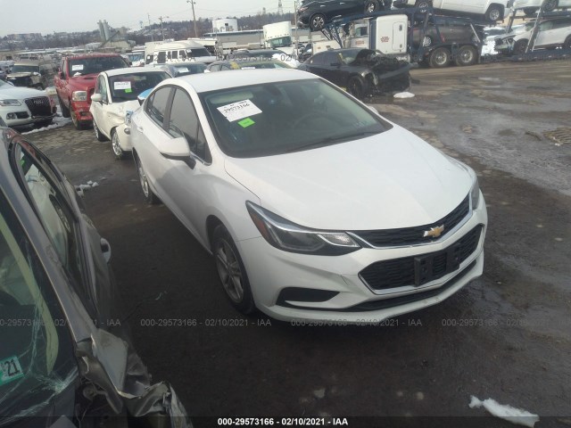 CHEVROLET CRUZE 2018 1g1be5sm1j7226623