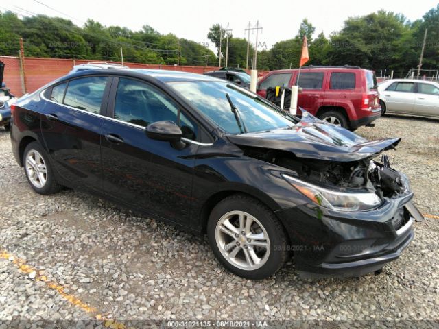 CHEVROLET CRUZE 2018 1g1be5sm1j7231627