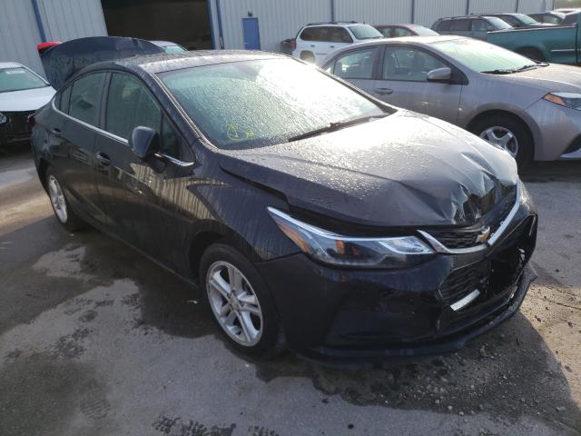 CHEVROLET CRUZE LT 2018 1g1be5sm1j7241140