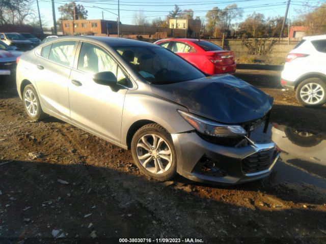 CHEVROLET CRUZE 2019 1g1be5sm1k7106760