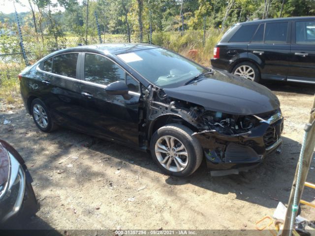 CHEVROLET CRUZE 2019 1g1be5sm1k7143856