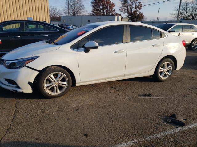 CHEVROLET CRUZE 2017 1g1be5sm2h7101284