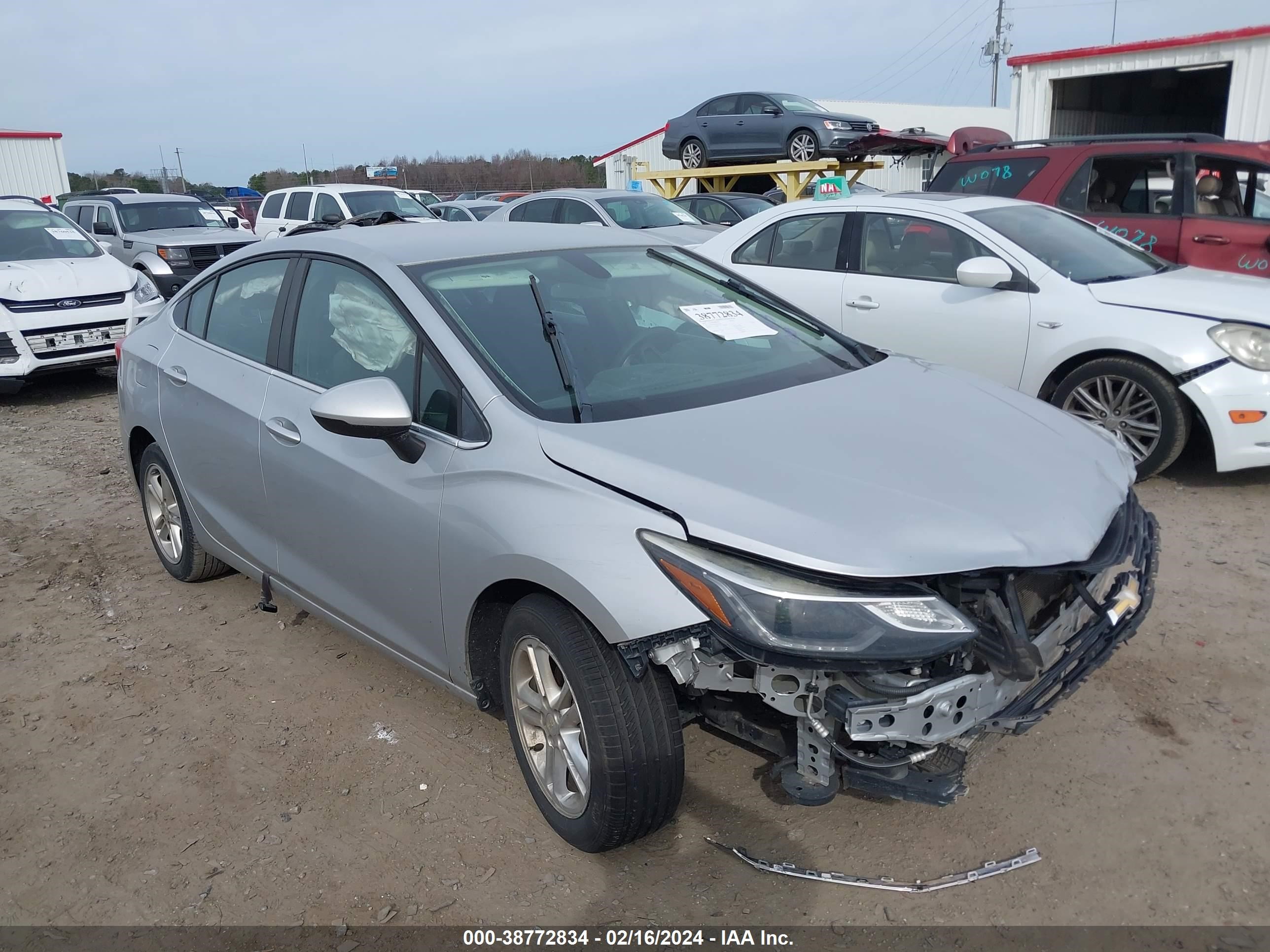 CHEVROLET CRUZE 2017 1g1be5sm2h7181248